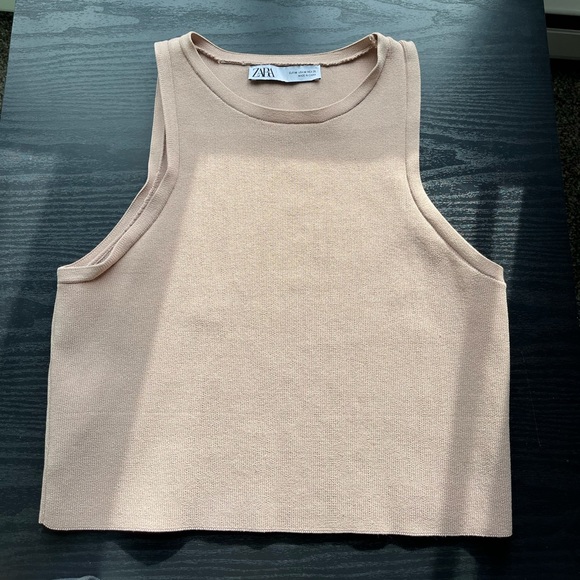 Zara Knit Cropped Tank Top Size Medium - Picture 2 of 5